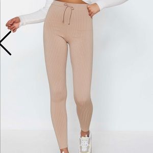 NASTYGAL: Skinny Joggers never been worn!!